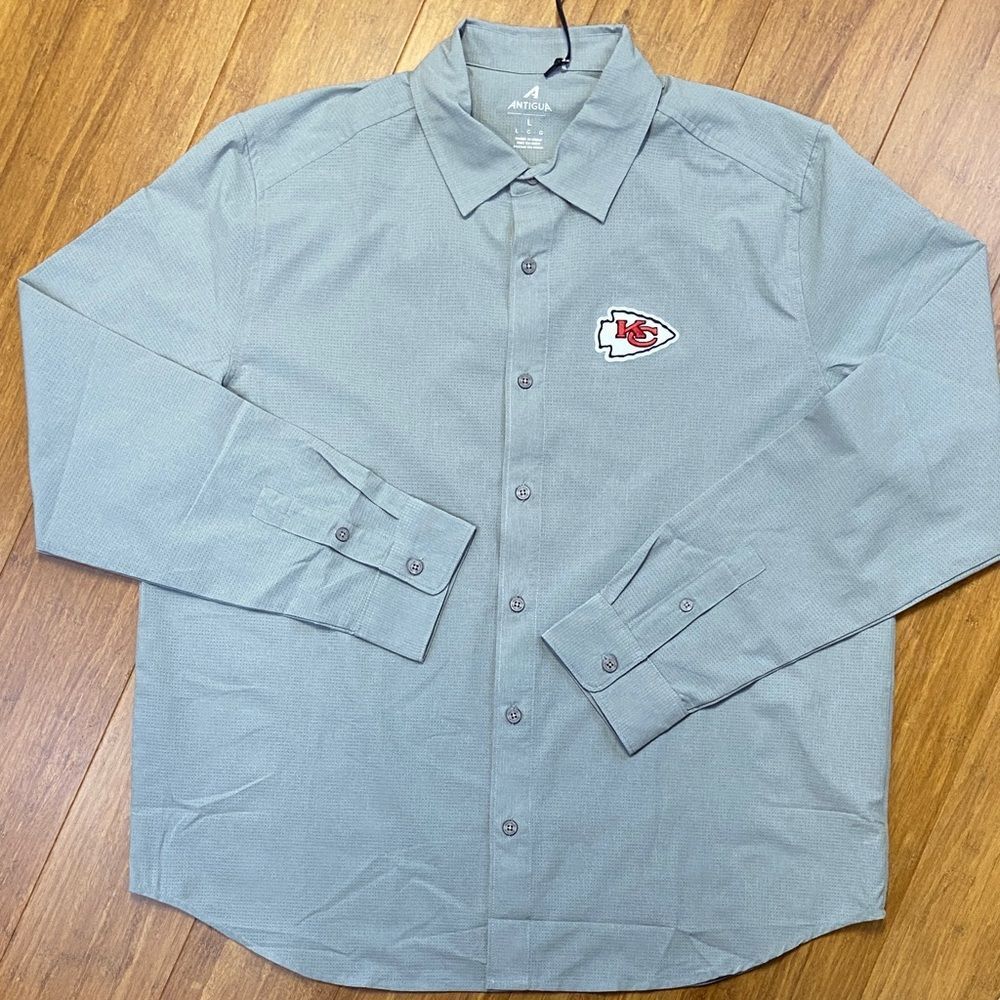 NWT Antigua NFL Chiefs Men's Gray Button-Up Shirt size L